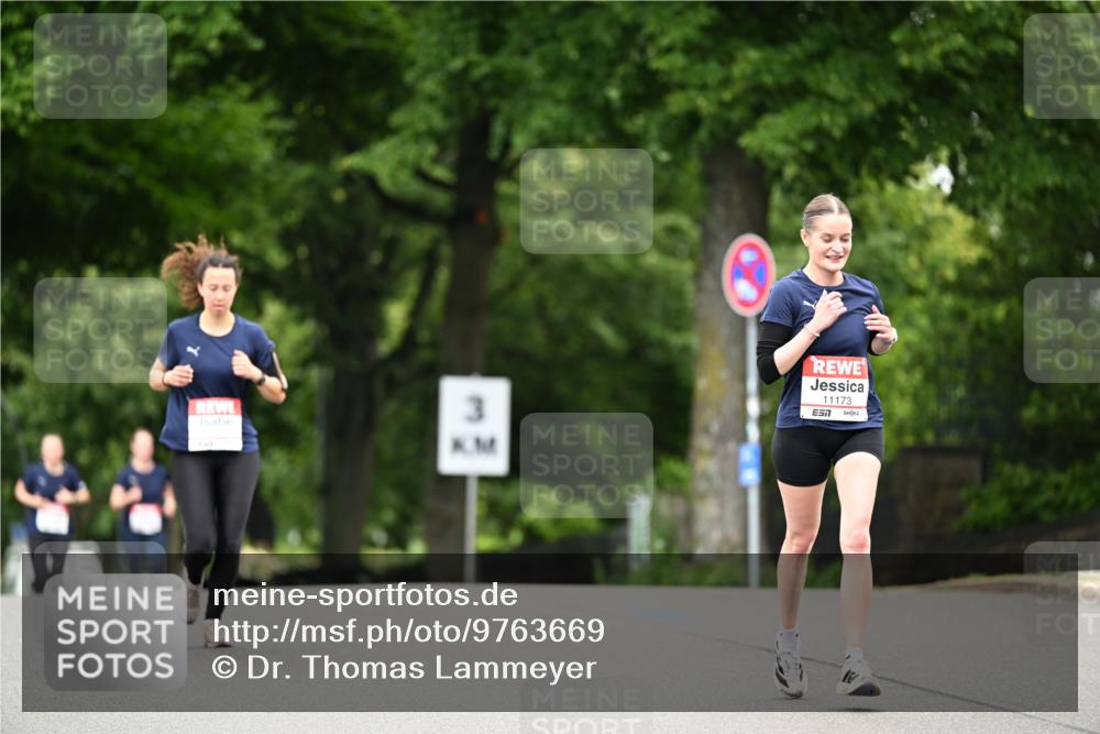 14.06.2026 - REWE Women's Run Dr. Thomas Lammeyer http://msf.ph/oto/9763669 14.06.2026 09:37:48 Laufen 3, 11173, 7 meine-sportfotos.de