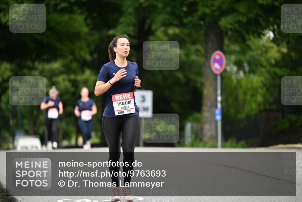 14.06.2026 - REWE Women's Run Dr. Thomas Lammeyer http://msf.ph/oto/9763693 14.06.2026 09:37:51 Laufen 10954 meine-sportfotos.de