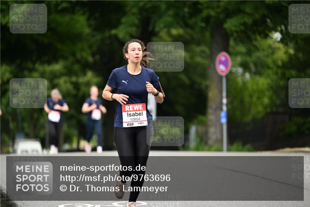 14.06.2026 - REWE Women's Run Dr. Thomas Lammeyer http://msf.ph/oto/9763696 14.06.2026 09:37:51 Laufen 10954 meine-sportfotos.de