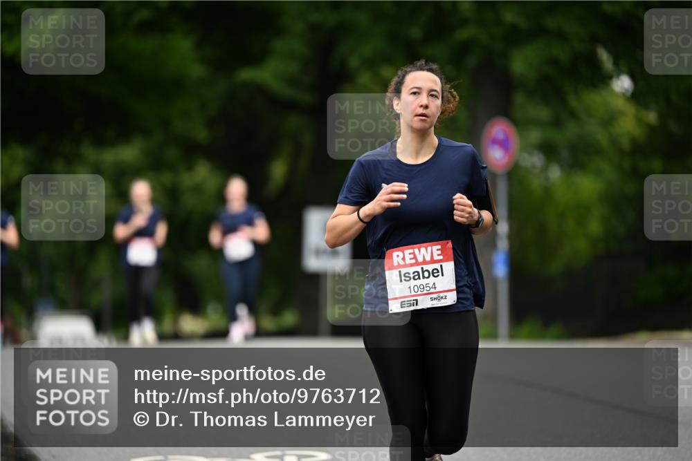 14.06.2026 - REWE Women's Run Dr. Thomas Lammeyer http://msf.ph/oto/9763712 14.06.2026 09:37:52 Laufen 10954 meine-sportfotos.de
