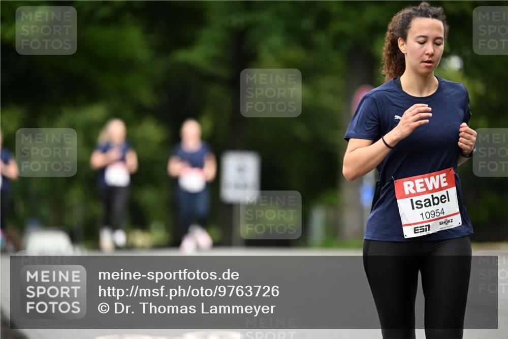 14.06.2026 - REWE Women's Run Dr. Thomas Lammeyer http://msf.ph/oto/9763726 14.06.2026 09:37:53 Laufen 10954 meine-sportfotos.de