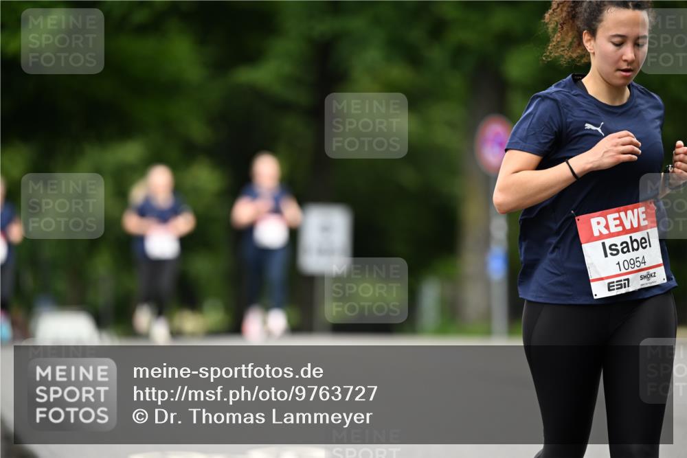 14.06.2026 - REWE Women's Run Dr. Thomas Lammeyer http://msf.ph/oto/9763727 14.06.2026 09:37:53 Laufen 10954 meine-sportfotos.de