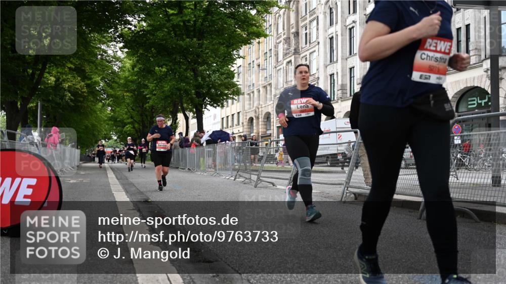 14.06.2026 - REWE Women's Run J. Mangold http://msf.ph/oto/9763733 14.06.2026 11:10:48 Ziel 5136, 5275, 5348, 5575, 6027 meine-sportfotos.de