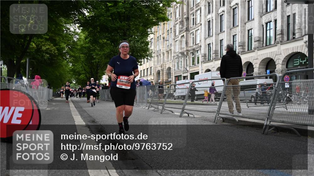 14.06.2026 - REWE Women's Run J. Mangold http://msf.ph/oto/9763752 14.06.2026 11:10:51 Ziel 5275, 5348, 6027 meine-sportfotos.de