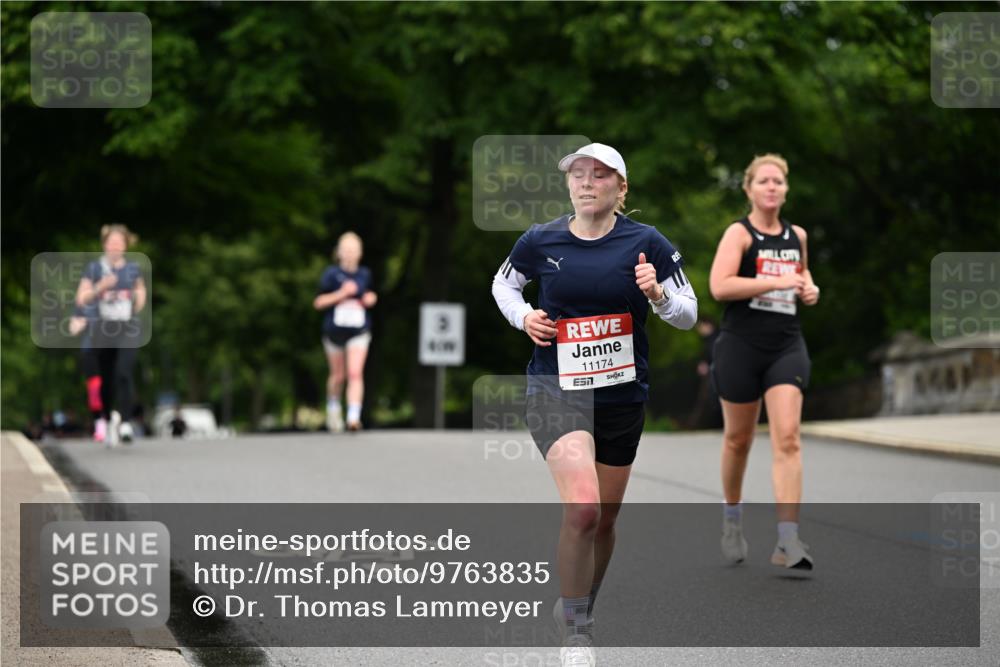 14.06.2026 - REWE Women's Run Dr. Thomas Lammeyer http://msf.ph/oto/9763835 14.06.2026 09:38:10 Laufen 3, 11174 meine-sportfotos.de