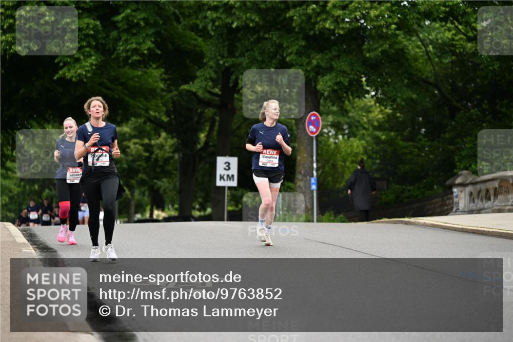 14.06.2026 - REWE Women's Run Dr. Thomas Lammeyer http://msf.ph/oto/9763852 14.06.2026 09:38:13 Laufen 3, 10629 meine-sportfotos.de