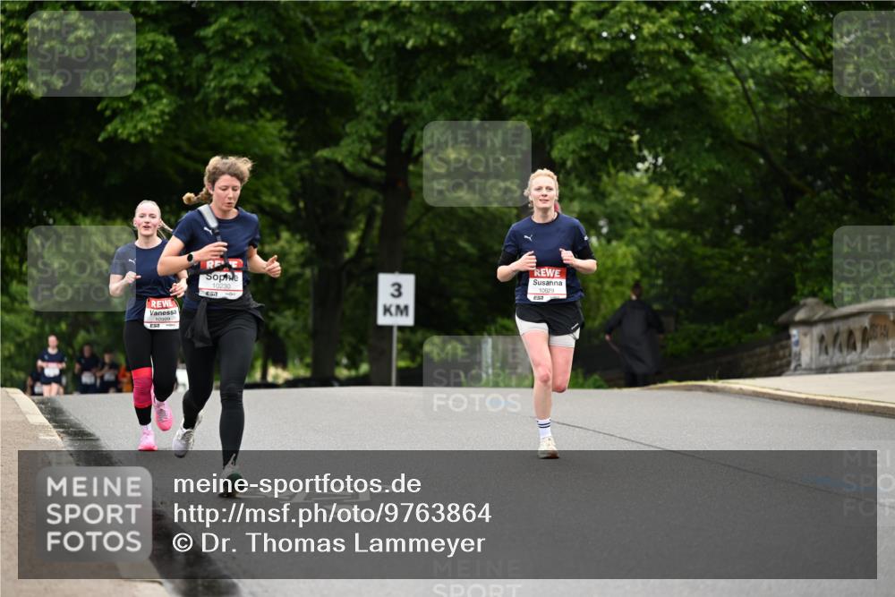 14.06.2026 - REWE Women's Run Dr. Thomas Lammeyer http://msf.ph/oto/9763864 14.06.2026 09:38:14 Laufen 10999, 10230, 6517, 33, 10629, 51 meine-sportfotos.de