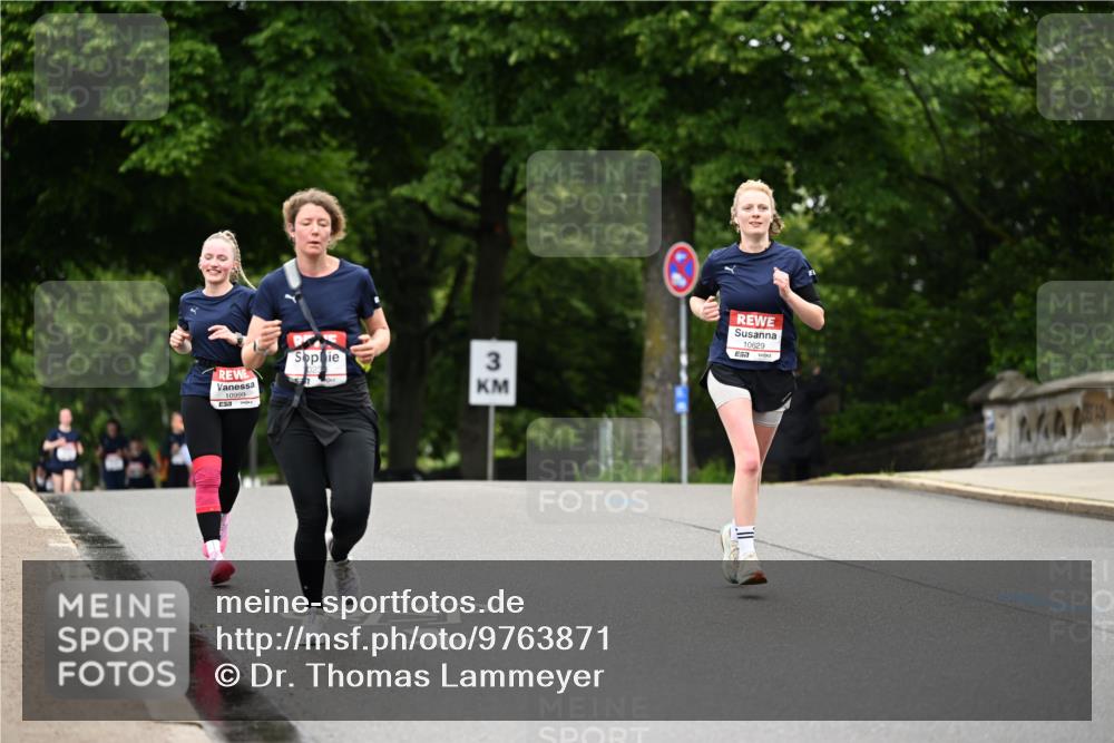 14.06.2026 - REWE Women's Run Dr. Thomas Lammeyer http://msf.ph/oto/9763871 14.06.2026 09:38:15 Laufen 10999, 33, 10629 meine-sportfotos.de