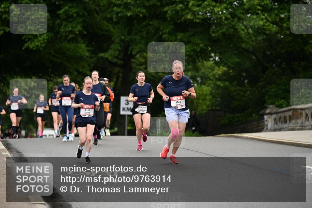 14.06.2026 - REWE Women's Run Dr. Thomas Lammeyer http://msf.ph/oto/9763914 14.06.2026 09:38:26 Laufen 10278, 3, 10833, 11467 meine-sportfotos.de