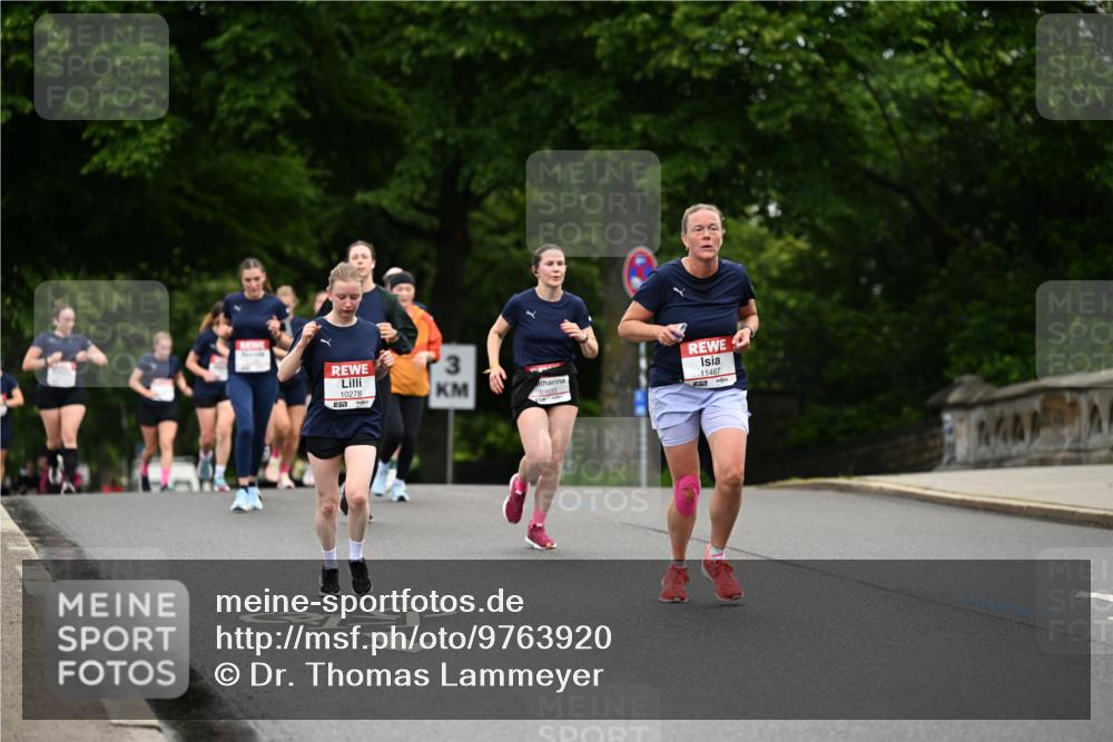 14.06.2026 - REWE Women's Run Dr. Thomas Lammeyer http://msf.ph/oto/9763920 14.06.2026 09:38:26 Laufen 10278, 57, 3, 11467 meine-sportfotos.de