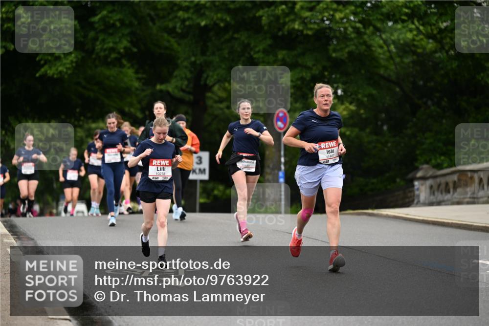 14.06.2026 - REWE Women's Run Dr. Thomas Lammeyer http://msf.ph/oto/9763922 14.06.2026 09:38:26 Laufen 3, 10278, 11467 meine-sportfotos.de