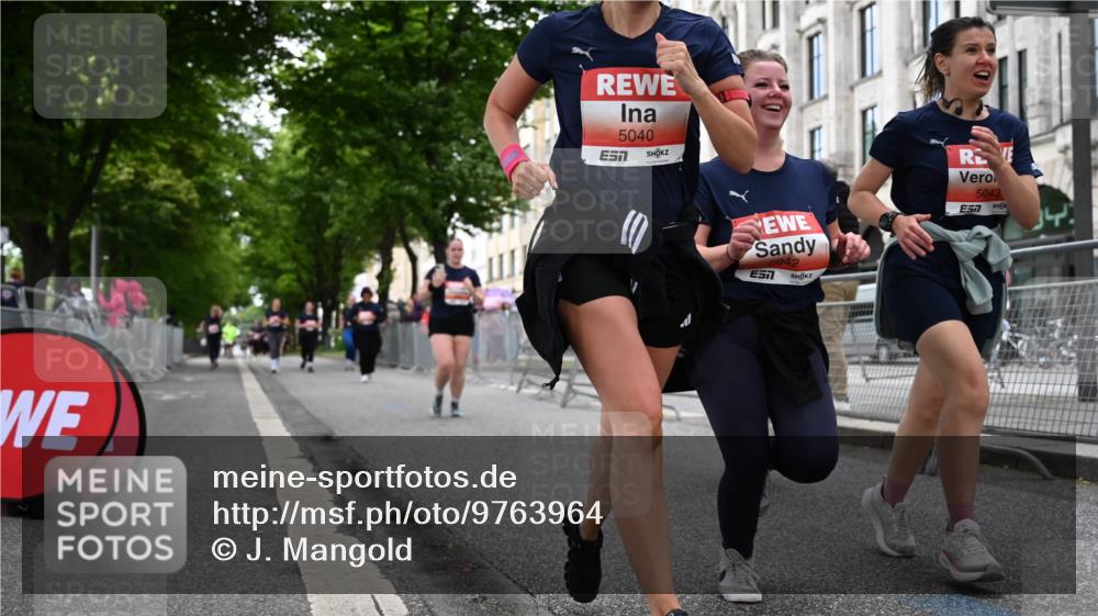 14.06.2026 - REWE Women's Run J. Mangold http://msf.ph/oto/9763964 14.06.2026 11:11:13 Ziel 5040, 5042, 5043, 5162, 5342, 5632, 5708, 5717 meine-sportfotos.de