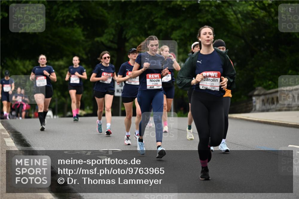 14.06.2026 - REWE Women's Run Dr. Thomas Lammeyer http://msf.ph/oto/9763965 14.06.2026 09:38:30 Laufen 10422, 11289, 11123 meine-sportfotos.de