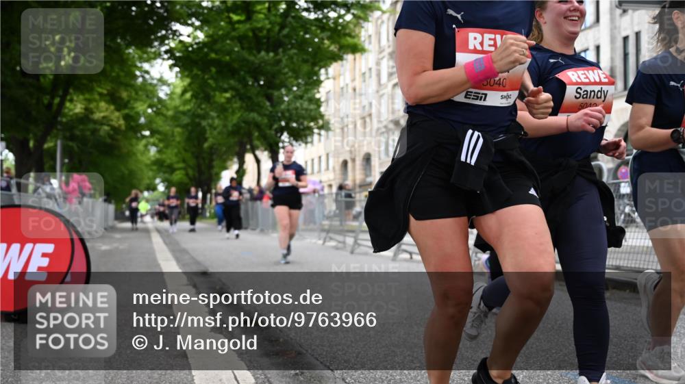 14.06.2026 - REWE Women's Run J. Mangold http://msf.ph/oto/9763966 14.06.2026 11:11:14 Ziel 5040, 5042, 5043, 5162, 5342, 5632, 5708, 5717 meine-sportfotos.de