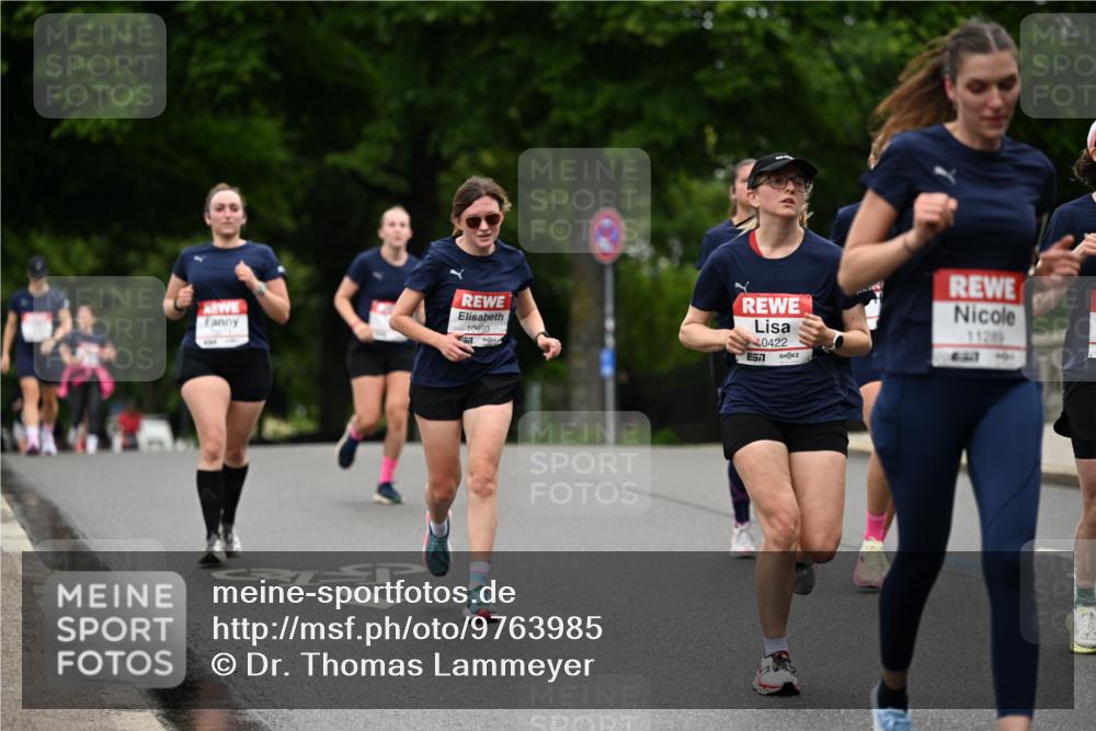 14.06.2026 - REWE Women's Run Dr. Thomas Lammeyer http://msf.ph/oto/9763985 14.06.2026 09:38:32 Laufen 60, 10693, 0422, 7, 11289 meine-sportfotos.de