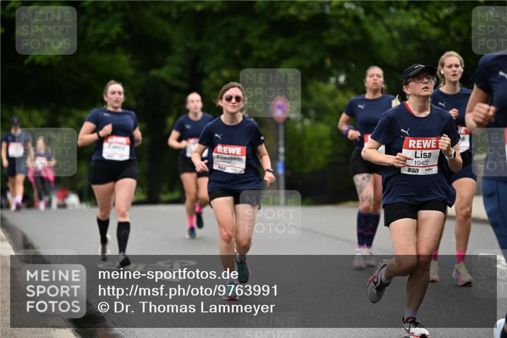 14.06.2026 - REWE Women's Run Dr. Thomas Lammeyer http://msf.ph/oto/9763991 14.06.2026 09:38:32 Laufen 10422, 7 meine-sportfotos.de