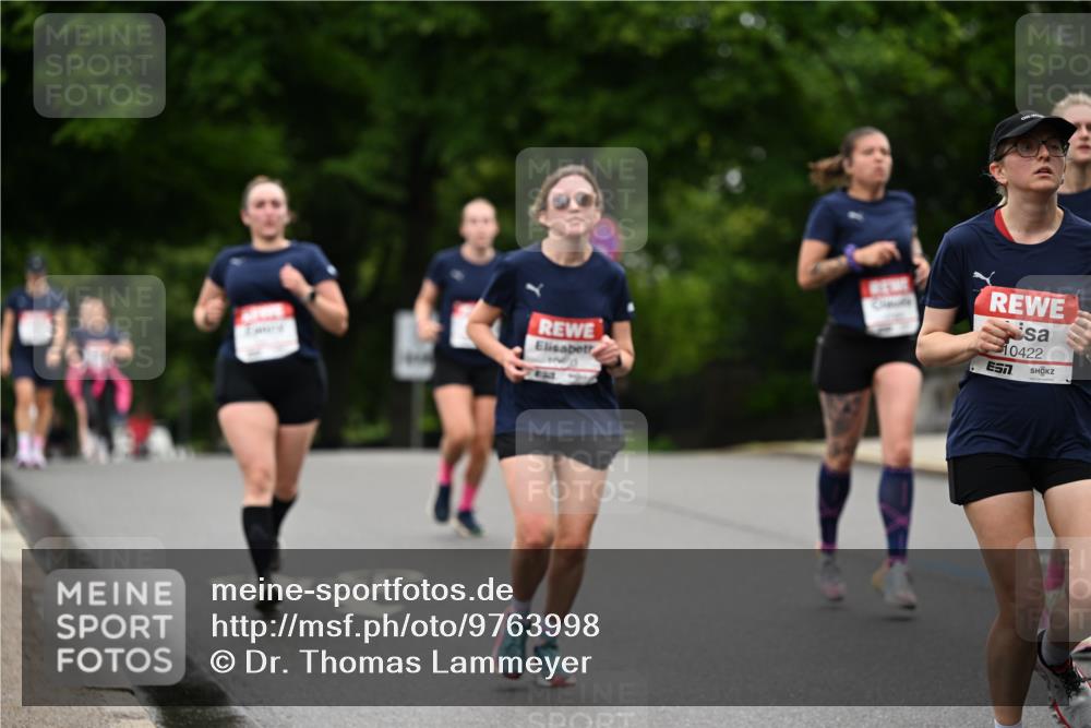 14.06.2026 - REWE Women's Run Dr. Thomas Lammeyer http://msf.ph/oto/9763998 14.06.2026 09:38:33 Laufen 6, 10422, 7 meine-sportfotos.de