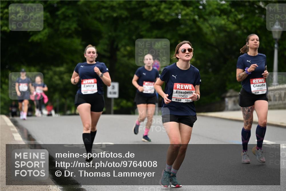 14.06.2026 - REWE Women's Run Dr. Thomas Lammeyer http://msf.ph/oto/9764008 14.06.2026 09:38:33 Laufen 4, 137, 10693, 7, 11485 meine-sportfotos.de