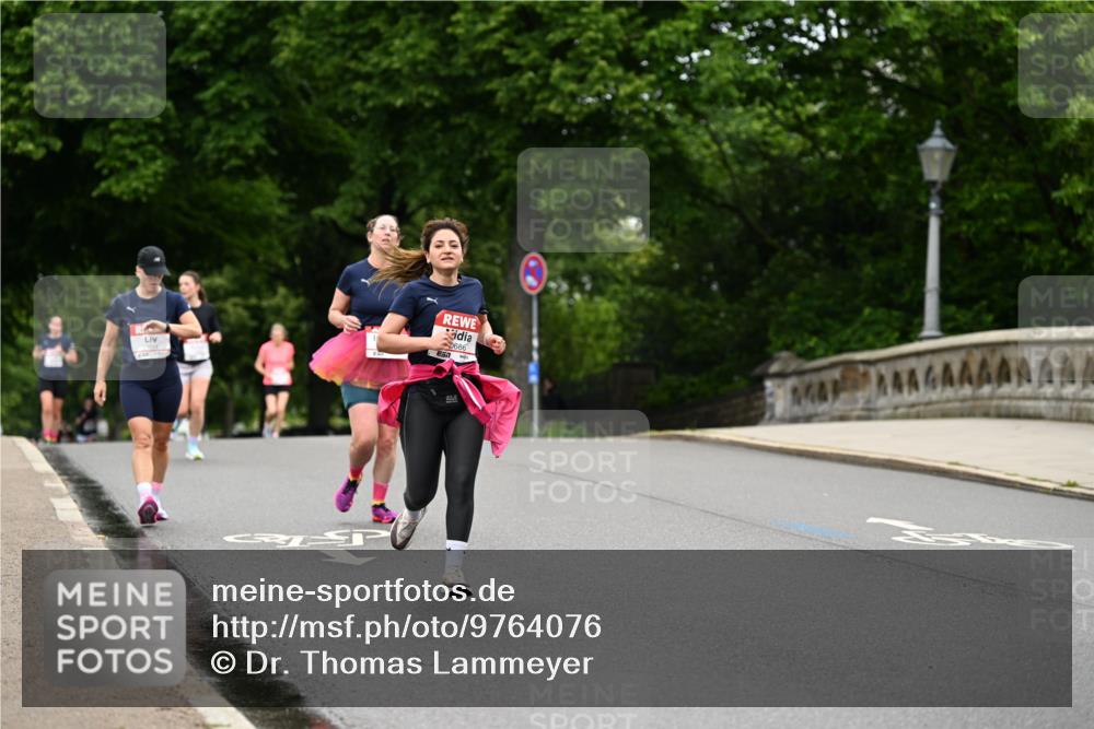 14.06.2026 - REWE Women's Run Dr. Thomas Lammeyer http://msf.ph/oto/9764076 14.06.2026 09:38:40 Laufen 686 meine-sportfotos.de