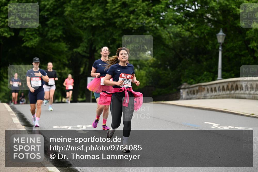 14.06.2026 - REWE Women's Run Dr. Thomas Lammeyer http://msf.ph/oto/9764085 14.06.2026 09:38:41 Laufen 0686 meine-sportfotos.de