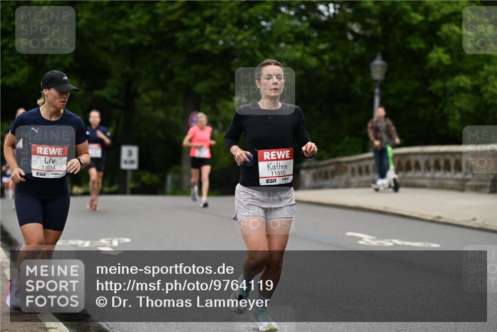 14.06.2026 - REWE Women's Run Dr. Thomas Lammeyer http://msf.ph/oto/9764119 14.06.2026 09:38:46 Laufen 11014, 11510 meine-sportfotos.de