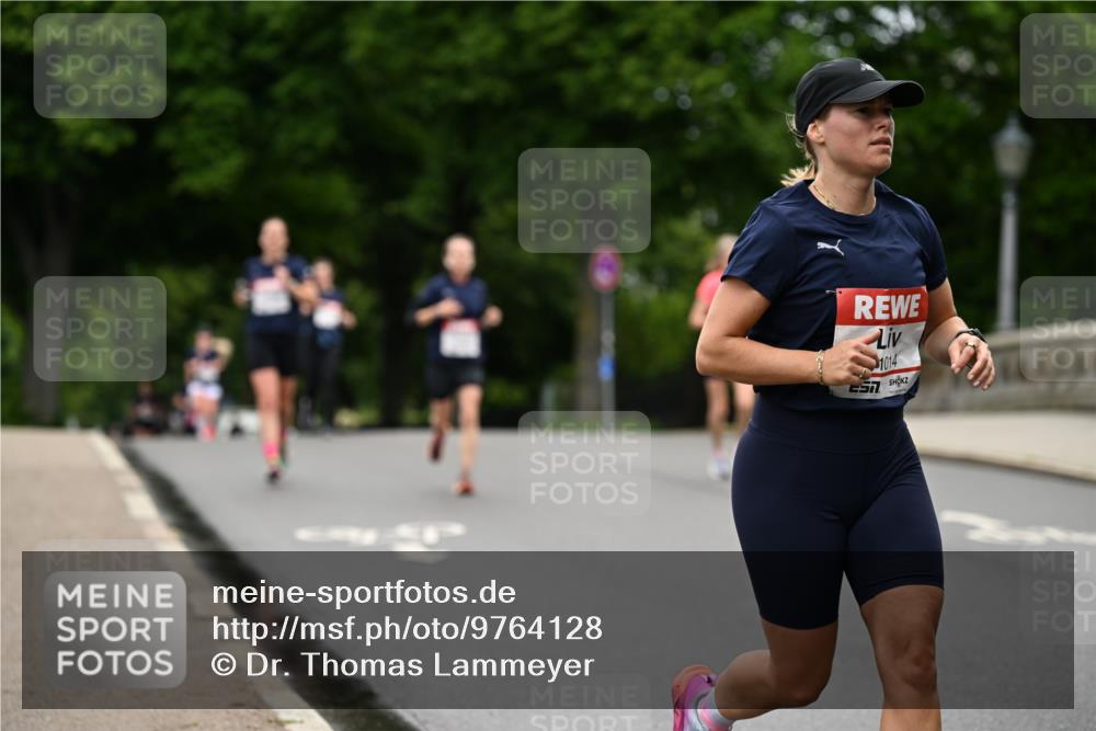 14.06.2026 - REWE Women's Run Dr. Thomas Lammeyer http://msf.ph/oto/9764128 14.06.2026 09:38:47 Laufen 1014 meine-sportfotos.de