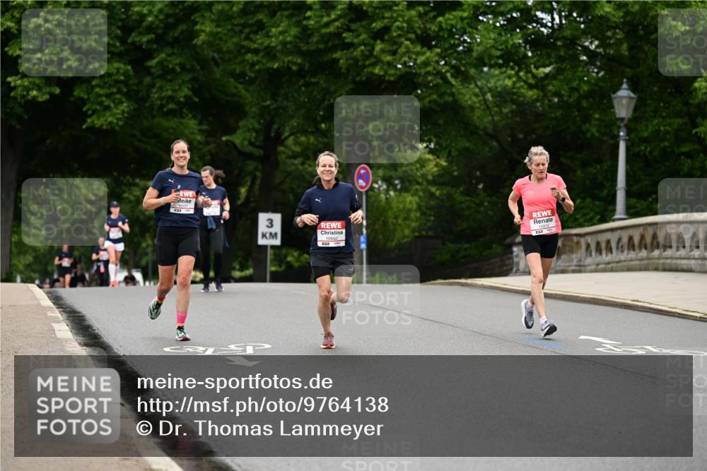 14.06.2026 - REWE Women's Run Dr. Thomas Lammeyer http://msf.ph/oto/9764138 14.06.2026 09:38:48 Laufen 3, 10942, 10914 meine-sportfotos.de