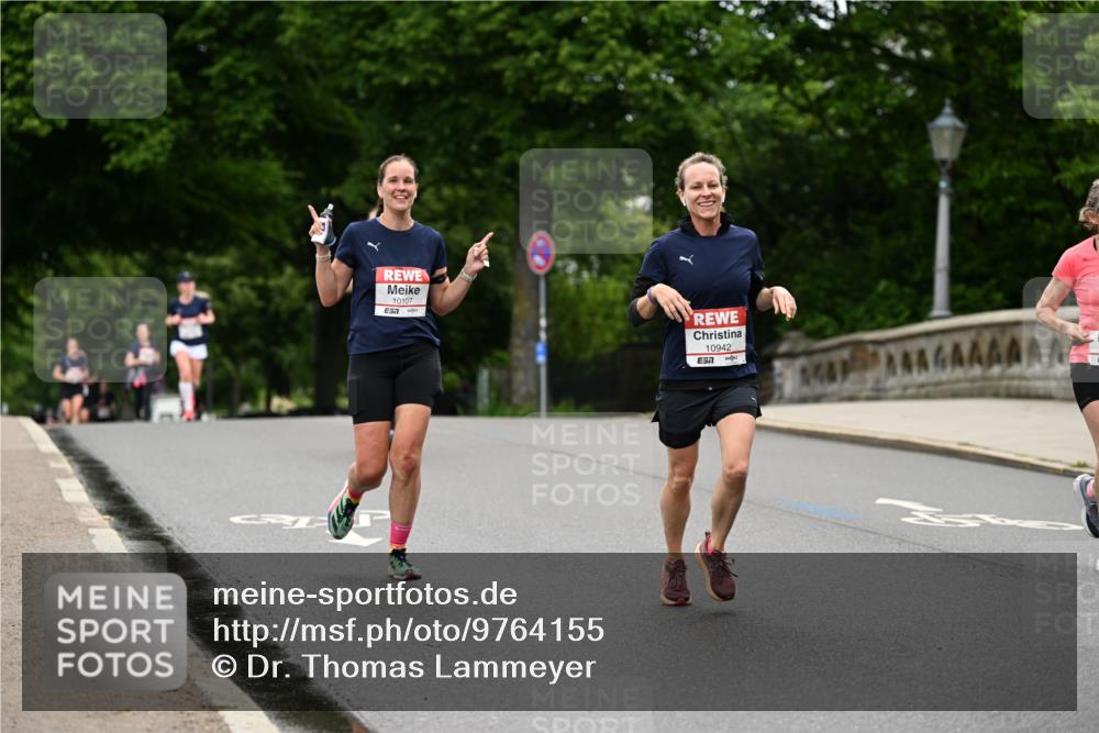 14.06.2026 - REWE Women's Run Dr. Thomas Lammeyer http://msf.ph/oto/9764155 14.06.2026 09:38:50 Laufen 10107, 10942, 7 meine-sportfotos.de