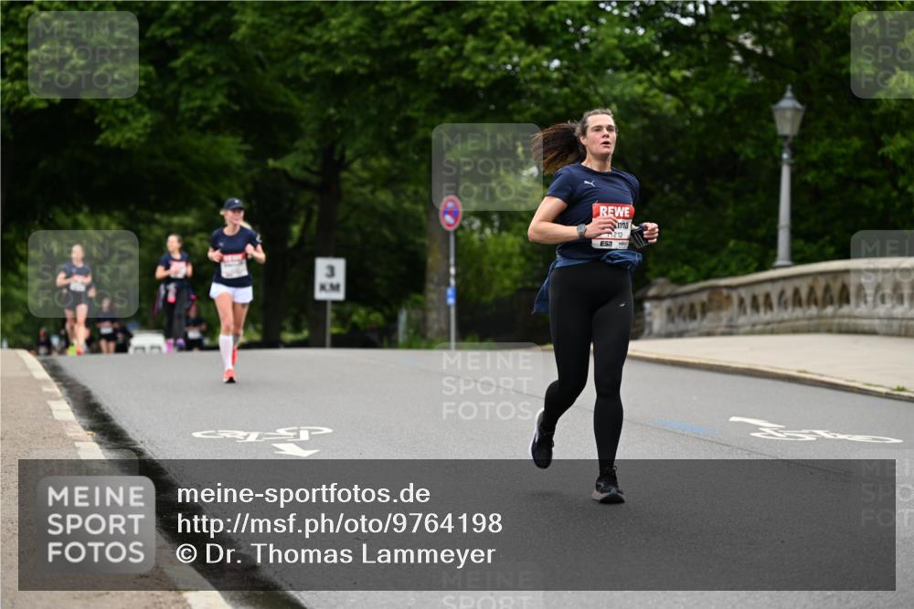 14.06.2026 - REWE Women's Run Dr. Thomas Lammeyer http://msf.ph/oto/9764198 14.06.2026 09:38:53 Laufen 1212 meine-sportfotos.de