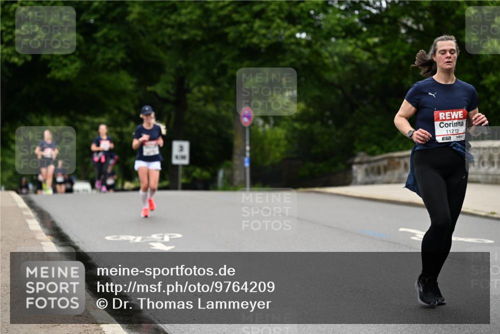 14.06.2026 - REWE Women's Run Dr. Thomas Lammeyer http://msf.ph/oto/9764209 14.06.2026 09:38:54 Laufen 11212, 57 meine-sportfotos.de