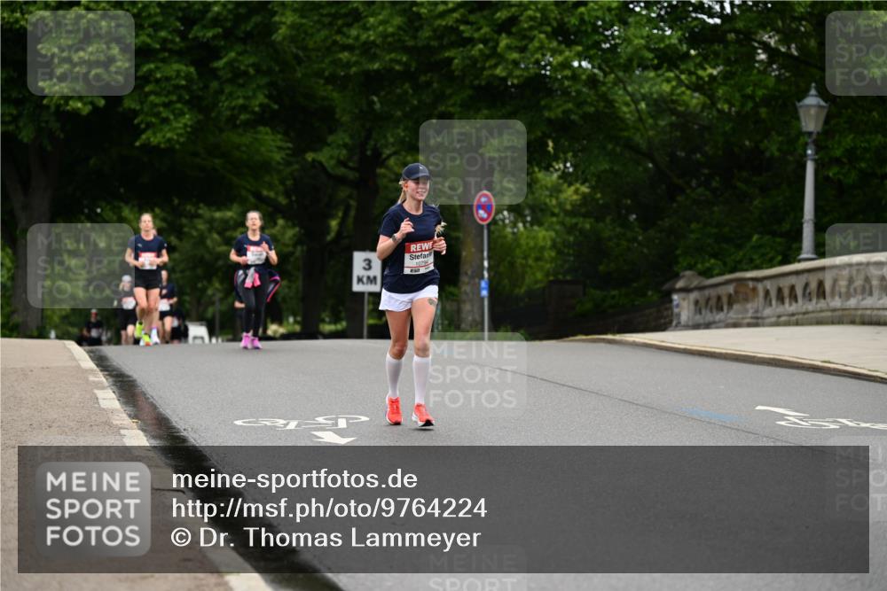 14.06.2026 - REWE Women's Run Dr. Thomas Lammeyer http://msf.ph/oto/9764224 14.06.2026 09:38:55 Laufen 3, 10794 meine-sportfotos.de