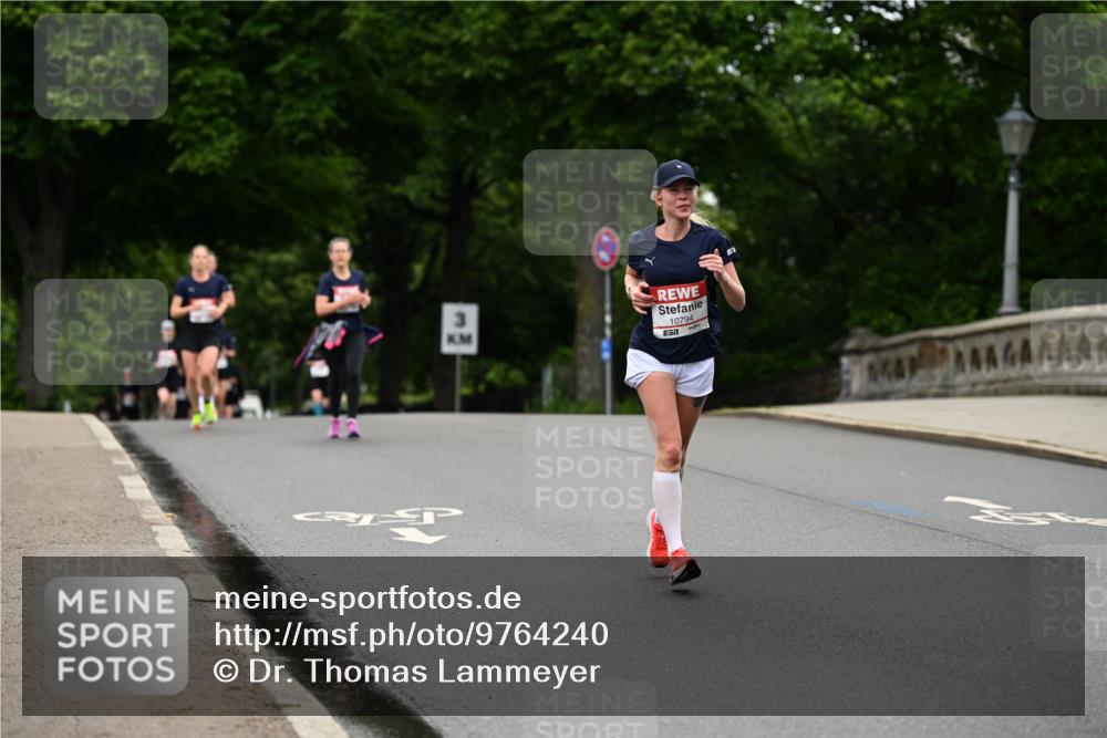 14.06.2026 - REWE Women's Run Dr. Thomas Lammeyer http://msf.ph/oto/9764240 14.06.2026 09:38:57 Laufen 3, 10794, 7 meine-sportfotos.de