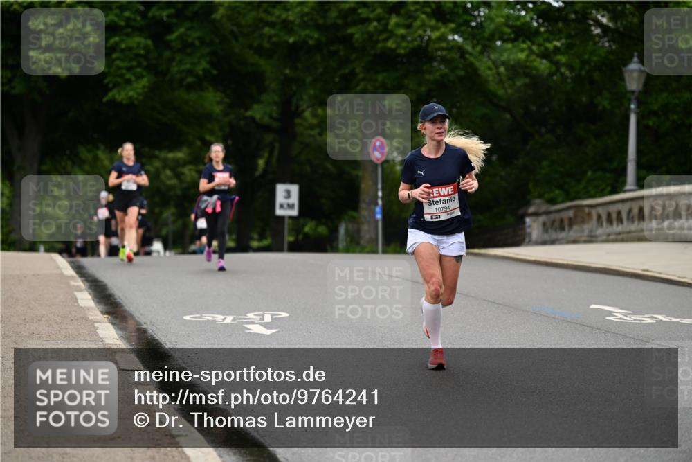 14.06.2026 - REWE Women's Run Dr. Thomas Lammeyer http://msf.ph/oto/9764241 14.06.2026 09:38:57 Laufen 10794, 57 meine-sportfotos.de