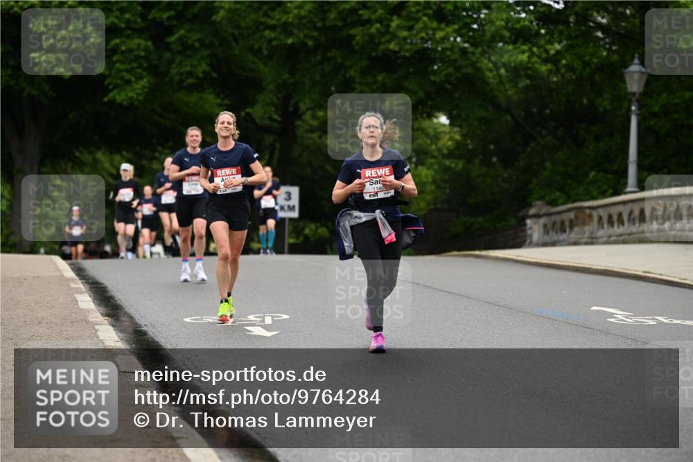 14.06.2026 - REWE Women's Run Dr. Thomas Lammeyer http://msf.ph/oto/9764284 14.06.2026 09:39:00 Laufen 3, 1146 meine-sportfotos.de