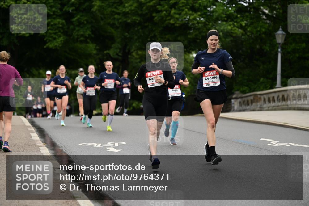 14.06.2026 - REWE Women's Run Dr. Thomas Lammeyer http://msf.ph/oto/9764371 14.06.2026 09:39:07 Laufen 112, 57, 10424, 7 meine-sportfotos.de