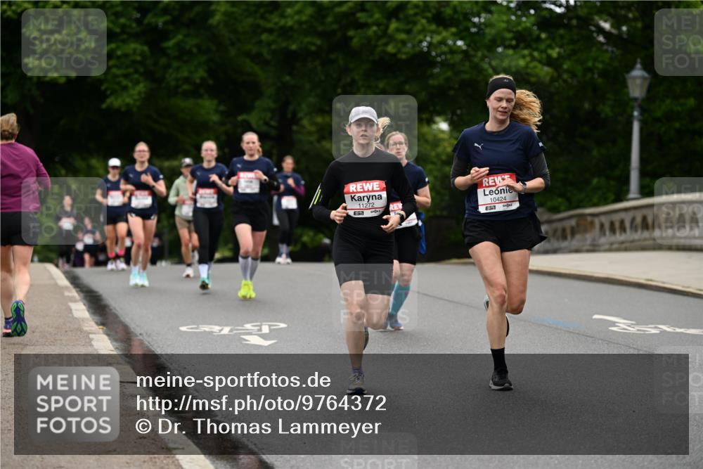 14.06.2026 - REWE Women's Run Dr. Thomas Lammeyer http://msf.ph/oto/9764372 14.06.2026 09:39:08 Laufen 400, 11272, 7, 10424, 7 meine-sportfotos.de