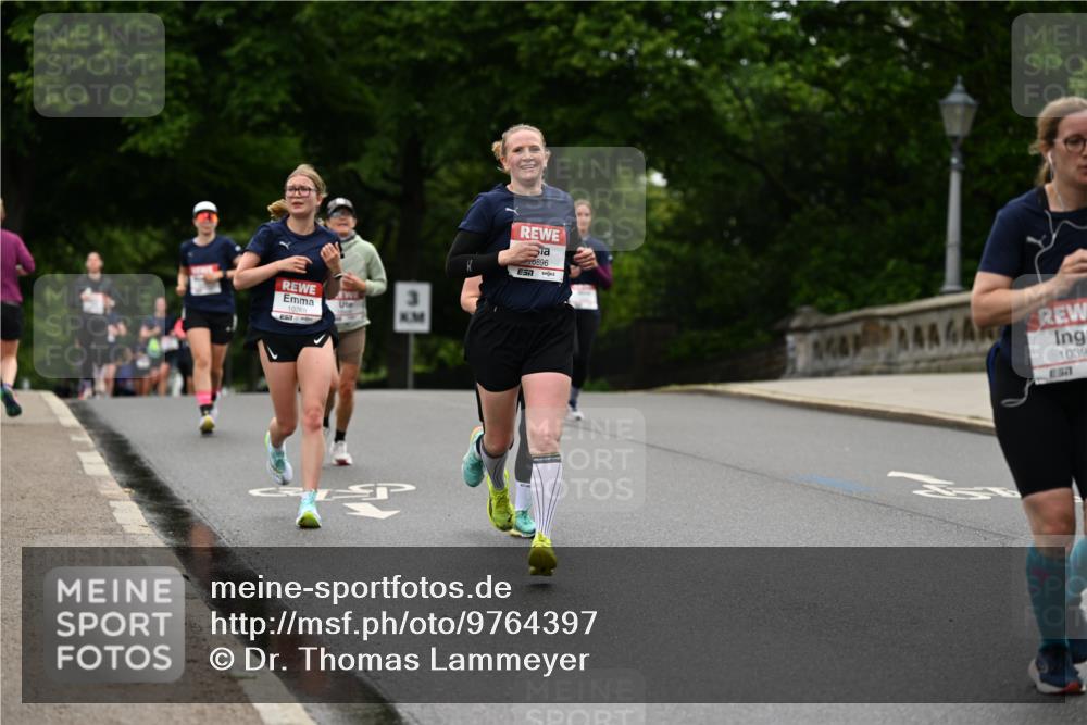 14.06.2026 - REWE Women's Run Dr. Thomas Lammeyer http://msf.ph/oto/9764397 14.06.2026 09:39:10 Laufen 10768, 0896, 1039 meine-sportfotos.de