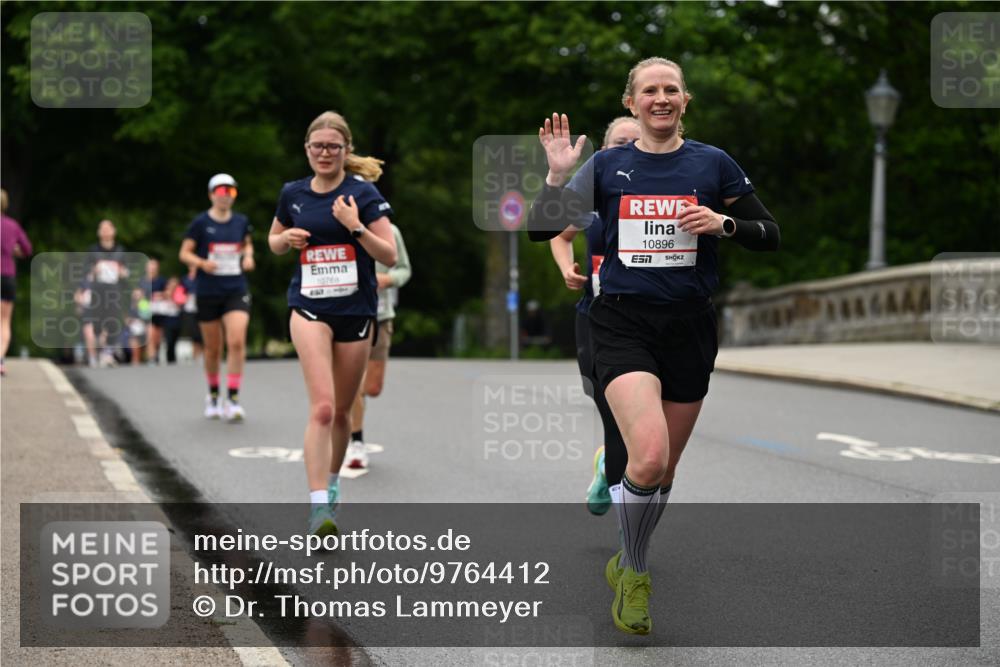 14.06.2026 - REWE Women's Run Dr. Thomas Lammeyer http://msf.ph/oto/9764412 14.06.2026 09:39:11 Laufen 10768, 657, 10896, 57 meine-sportfotos.de