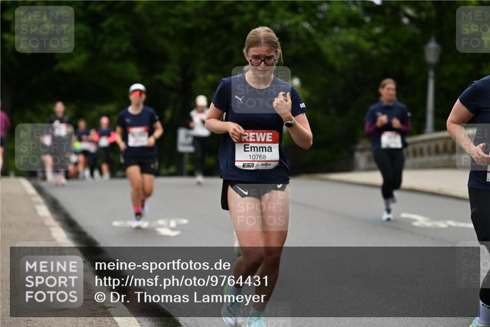 14.06.2026 - REWE Women's Run Dr. Thomas Lammeyer http://msf.ph/oto/9764431 14.06.2026 09:39:13 Laufen 10768, 7 meine-sportfotos.de
