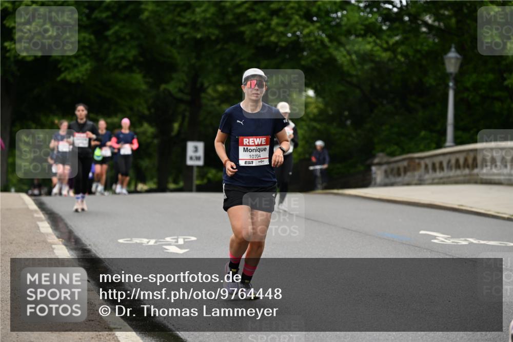 14.06.2026 - REWE Women's Run Dr. Thomas Lammeyer http://msf.ph/oto/9764448 14.06.2026 09:39:14 Laufen 10704, 7 meine-sportfotos.de
