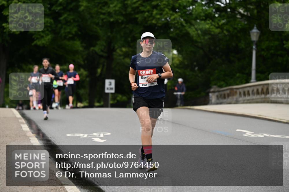 14.06.2026 - REWE Women's Run Dr. Thomas Lammeyer http://msf.ph/oto/9764450 14.06.2026 09:39:15 Laufen 107, 7, 4 meine-sportfotos.de