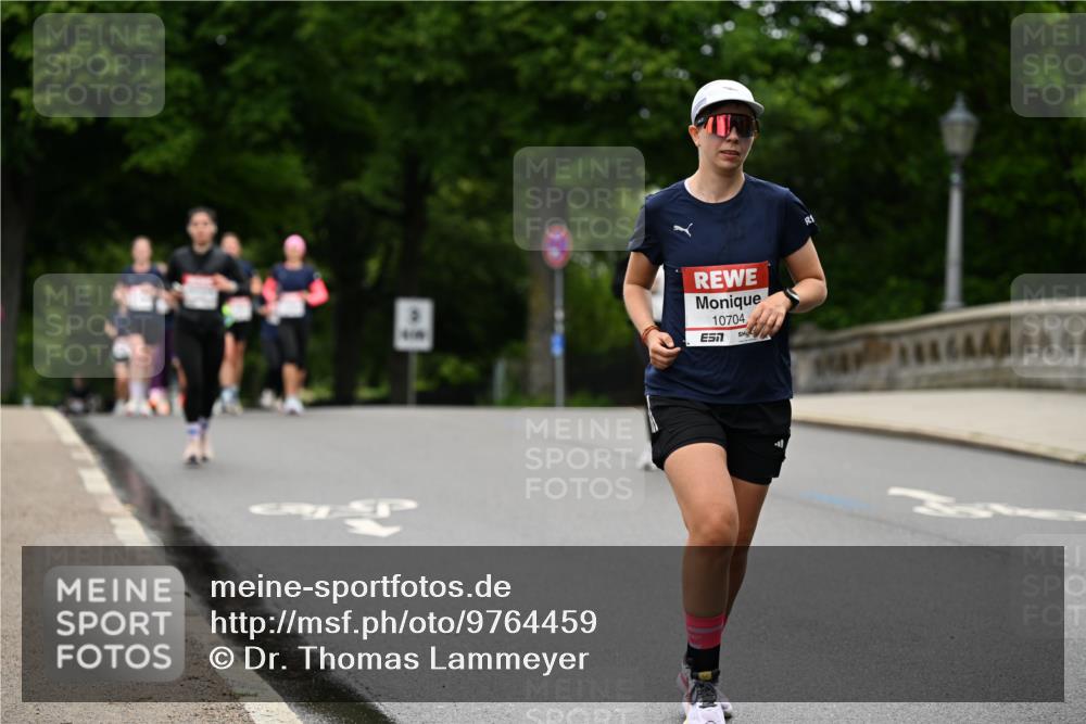 14.06.2026 - REWE Women's Run Dr. Thomas Lammeyer http://msf.ph/oto/9764459 14.06.2026 09:39:15 Laufen 10704 meine-sportfotos.de