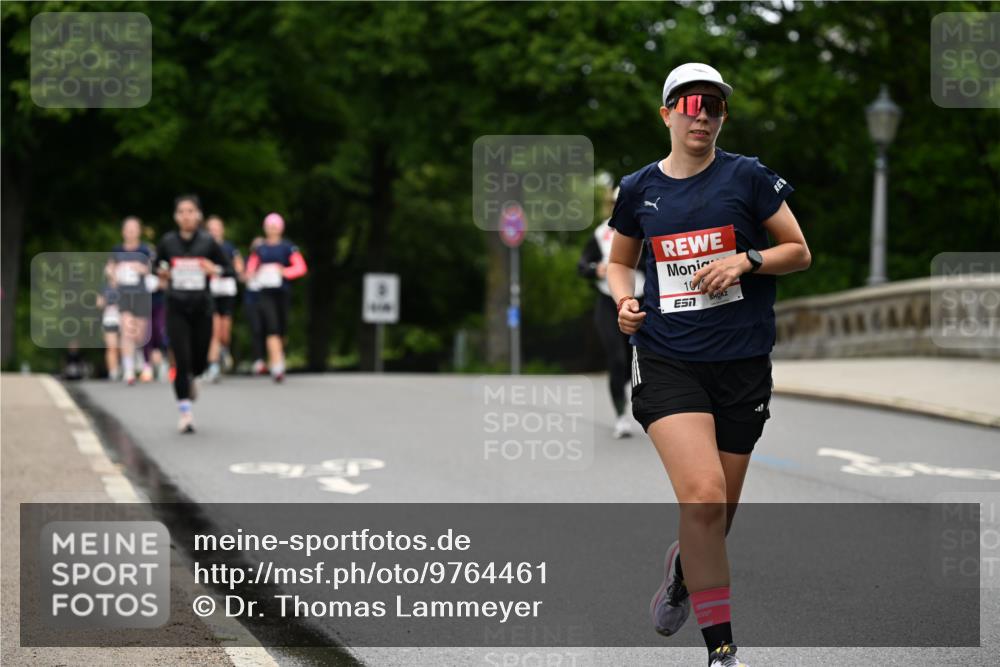 14.06.2026 - REWE Women's Run Dr. Thomas Lammeyer http://msf.ph/oto/9764461 14.06.2026 09:39:15 Laufen 10 meine-sportfotos.de