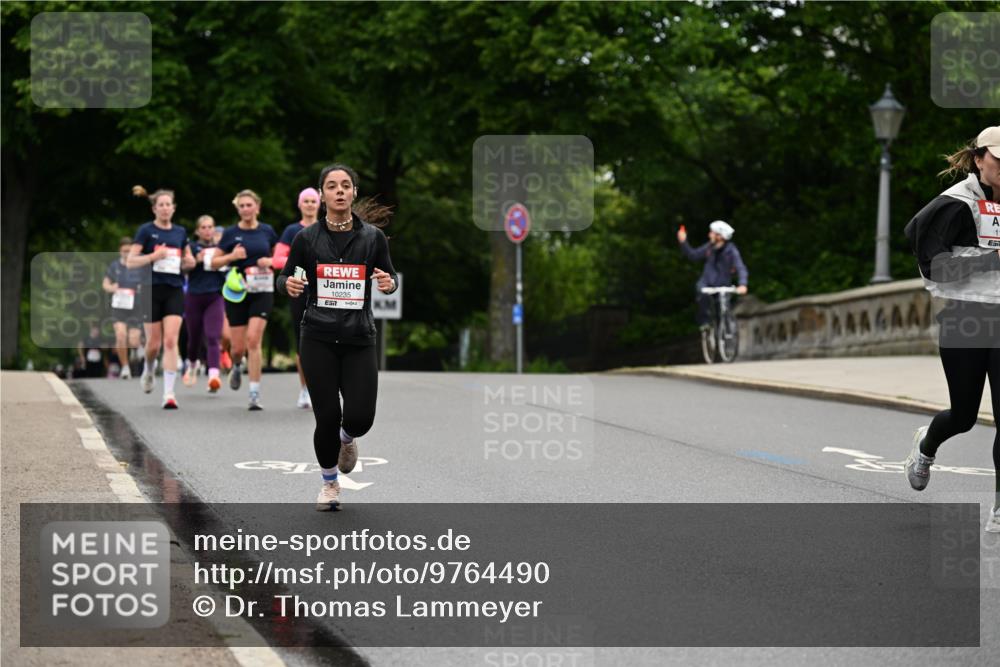 14.06.2026 - REWE Women's Run Dr. Thomas Lammeyer http://msf.ph/oto/9764490 14.06.2026 09:39:18 Laufen 10235, 7, 1 meine-sportfotos.de