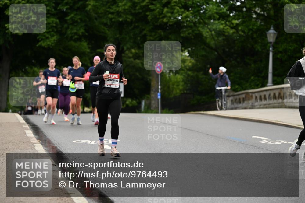 14.06.2026 - REWE Women's Run Dr. Thomas Lammeyer http://msf.ph/oto/9764493 14.06.2026 09:39:18 Laufen 10235 meine-sportfotos.de