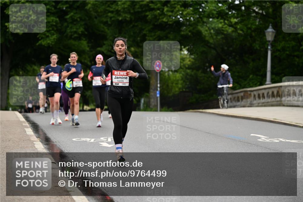 14.06.2026 - REWE Women's Run Dr. Thomas Lammeyer http://msf.ph/oto/9764499 14.06.2026 09:39:18 Laufen 10235, 7 meine-sportfotos.de