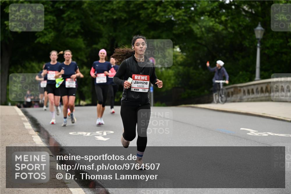 14.06.2026 - REWE Women's Run Dr. Thomas Lammeyer http://msf.ph/oto/9764507 14.06.2026 09:39:19 Laufen 99, 10235 meine-sportfotos.de