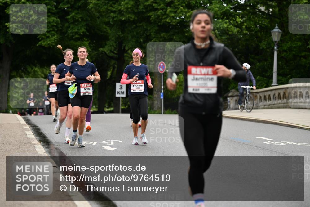 14.06.2026 - REWE Women's Run Dr. Thomas Lammeyer http://msf.ph/oto/9764519 14.06.2026 09:39:20 Laufen 1839, 10943, 10952 meine-sportfotos.de