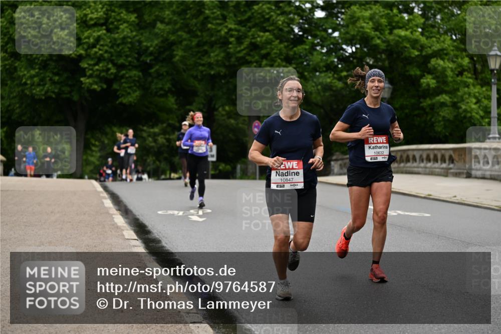14.06.2026 - REWE Women's Run Dr. Thomas Lammeyer http://msf.ph/oto/9764587 14.06.2026 09:39:26 Laufen 10847, 10632, 51 meine-sportfotos.de