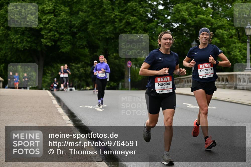 14.06.2026 - REWE Women's Run Dr. Thomas Lammeyer http://msf.ph/oto/9764591 14.06.2026 09:39:26 Laufen 10847, 57, 10632, 7 meine-sportfotos.de